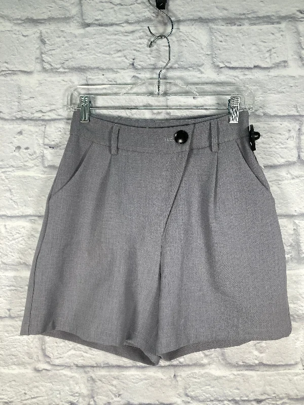 Grey Shorts 4th & Reckless, Size 4