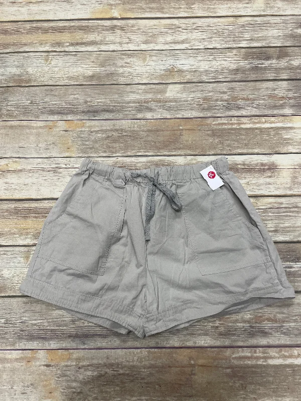 Beige Shorts Cmf, Size Xl