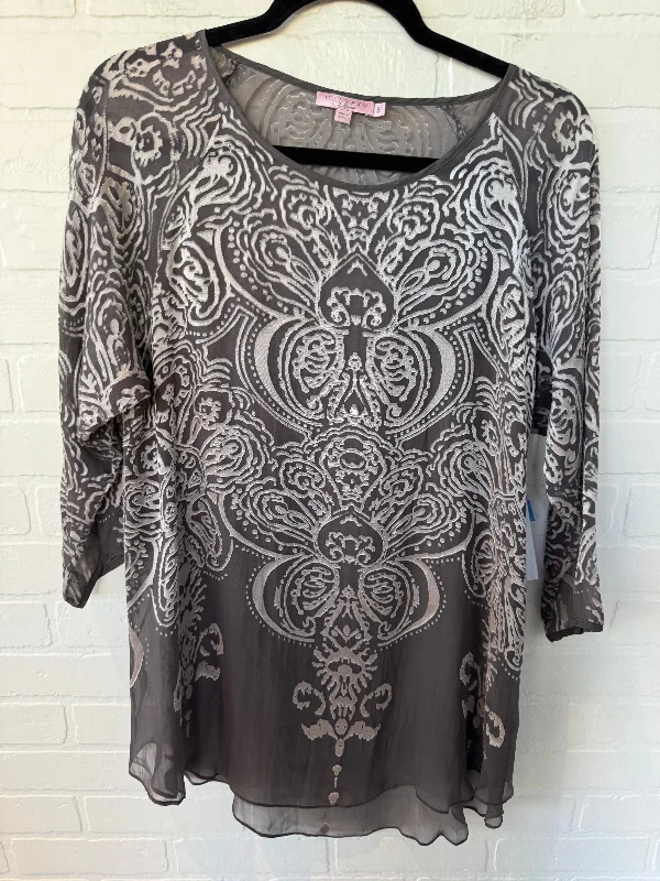 Top Long Sleeve By Calypso St Barth In Grey, Size: S