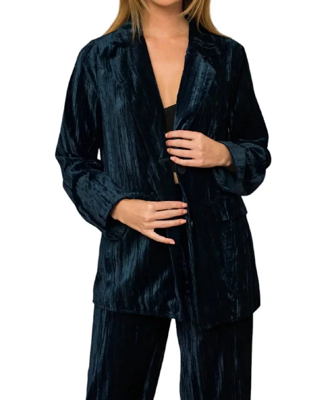 Budget Saver Velvet Front Pocket Blazer In Dark Navy