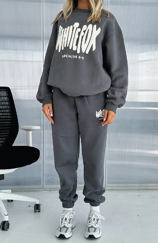 Explore What's New Archive 6.0 Sweatpants Ash