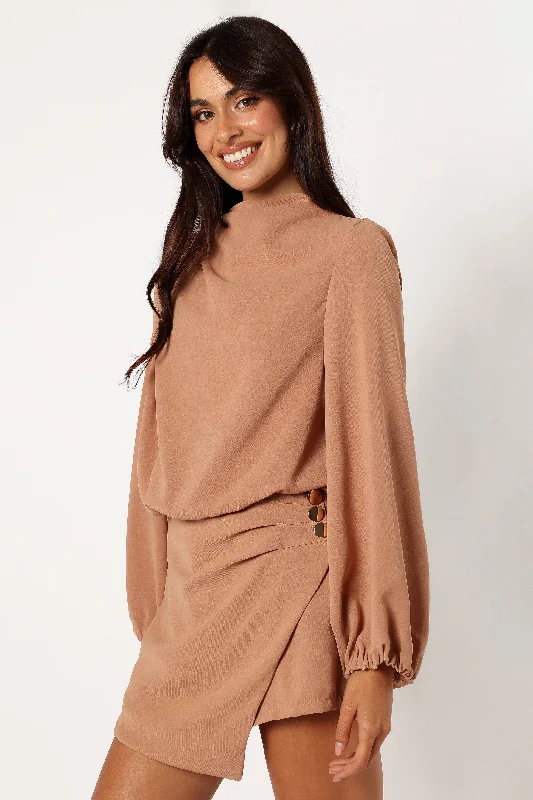 Quality Wear Galen Long Sleeve Romper - Mocha