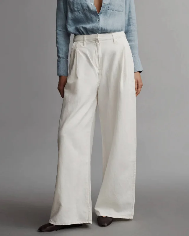 Elegant Styles Greene St Pant In Wht