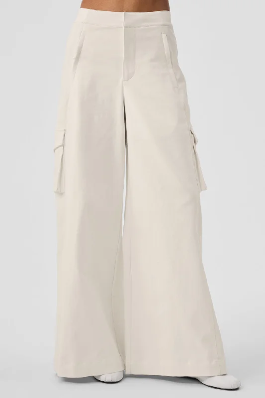 Style Without Limits Show Off Cargo Wide Leg Trouser (Long) - Ivory