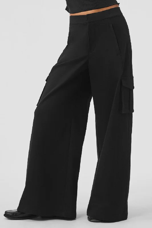 Women's Fashion Hotspots Show Off Cargo Wide Leg Trouser (Regular) - Black