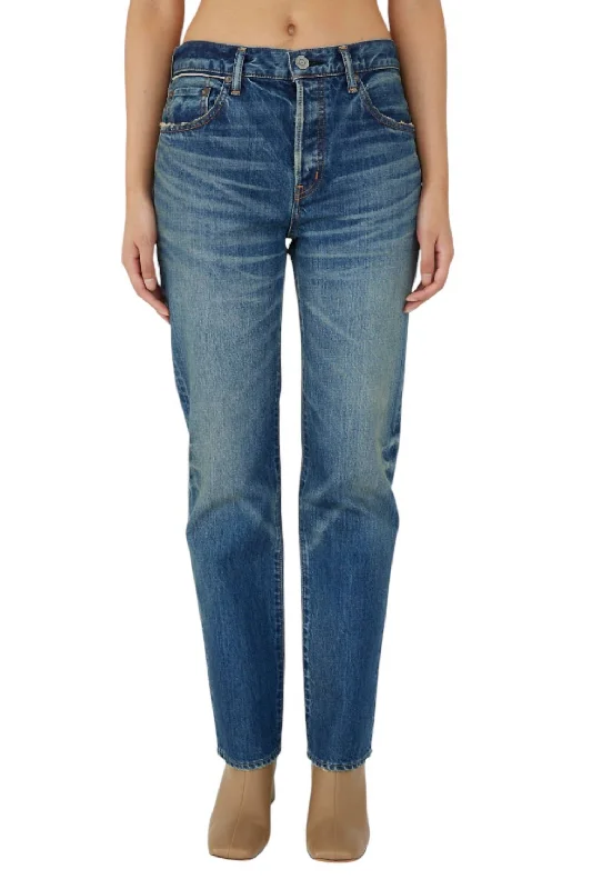 Flash Sale Walnut Straight Jeans In Dark Blue